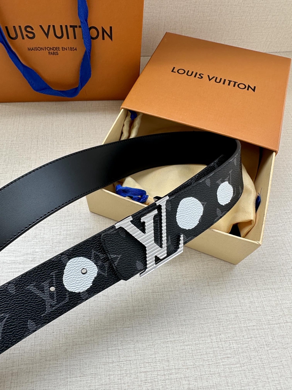 激安ルイヴィトンベルト内部構造